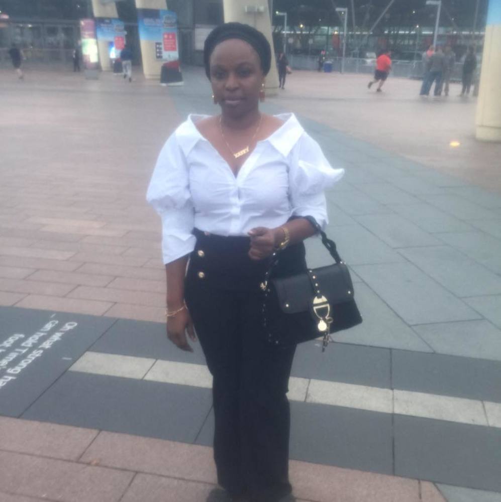 Meet your Posher, Fadeyi